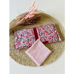 Pochette de voyage avec 7 lingettes démaquillantes - Baies rose