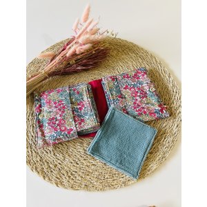 Pochette de voyage avec 7 lingettes démaquillantes - Fleurs rose et kaki